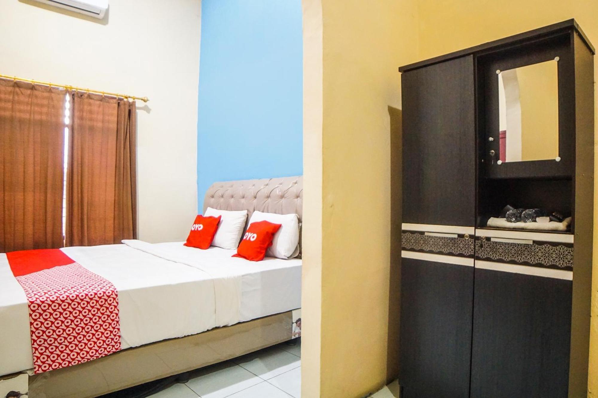 Oyo 92076 Sky Residence Cengkeh Медан Екстериор снимка
