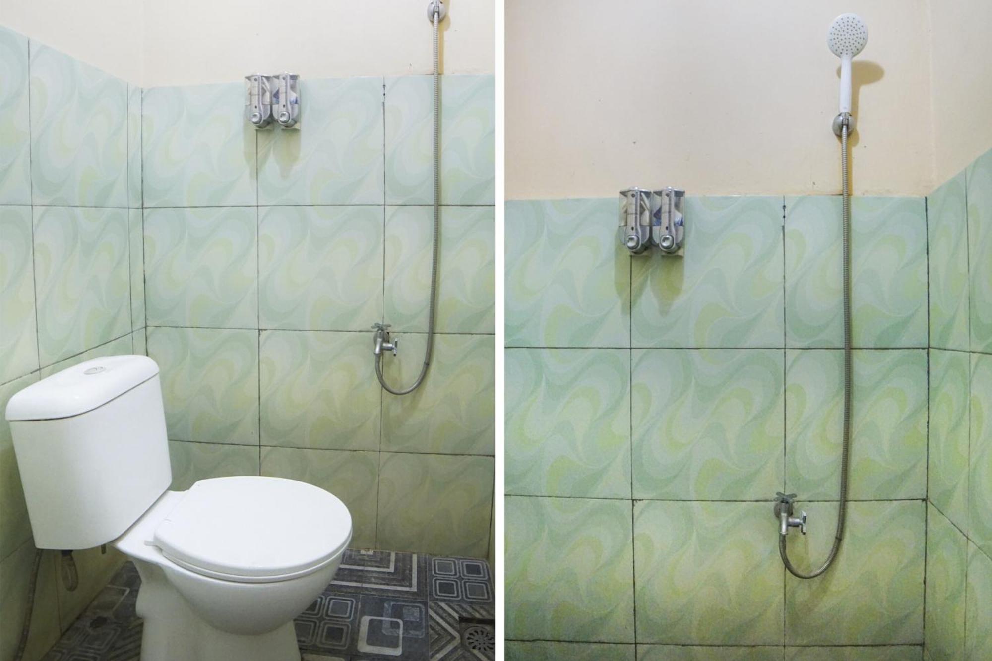 Oyo 92076 Sky Residence Cengkeh Медан Екстериор снимка